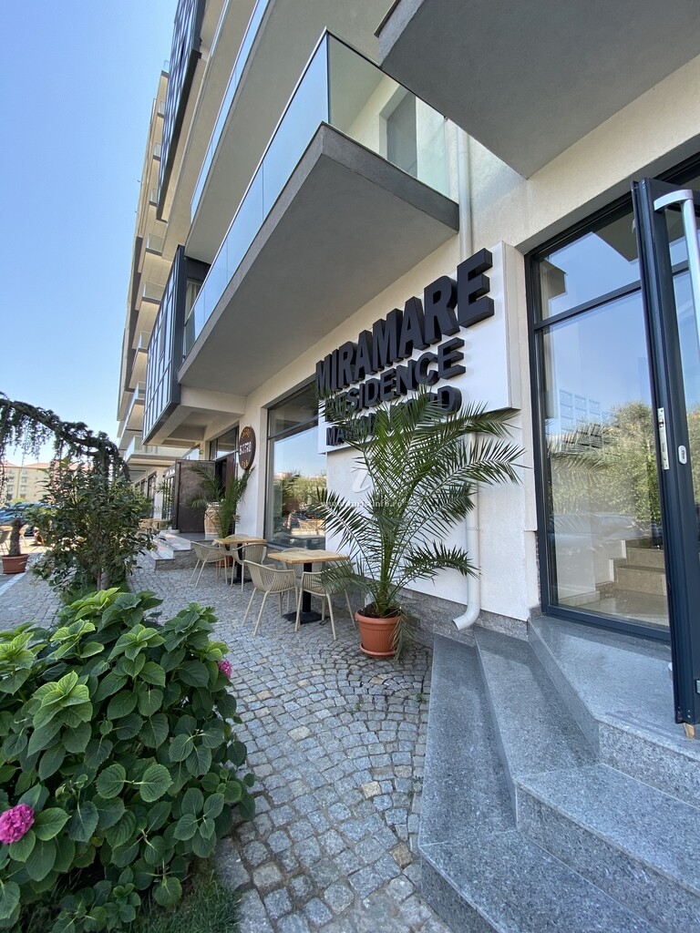 Apartamente Mrm Residence