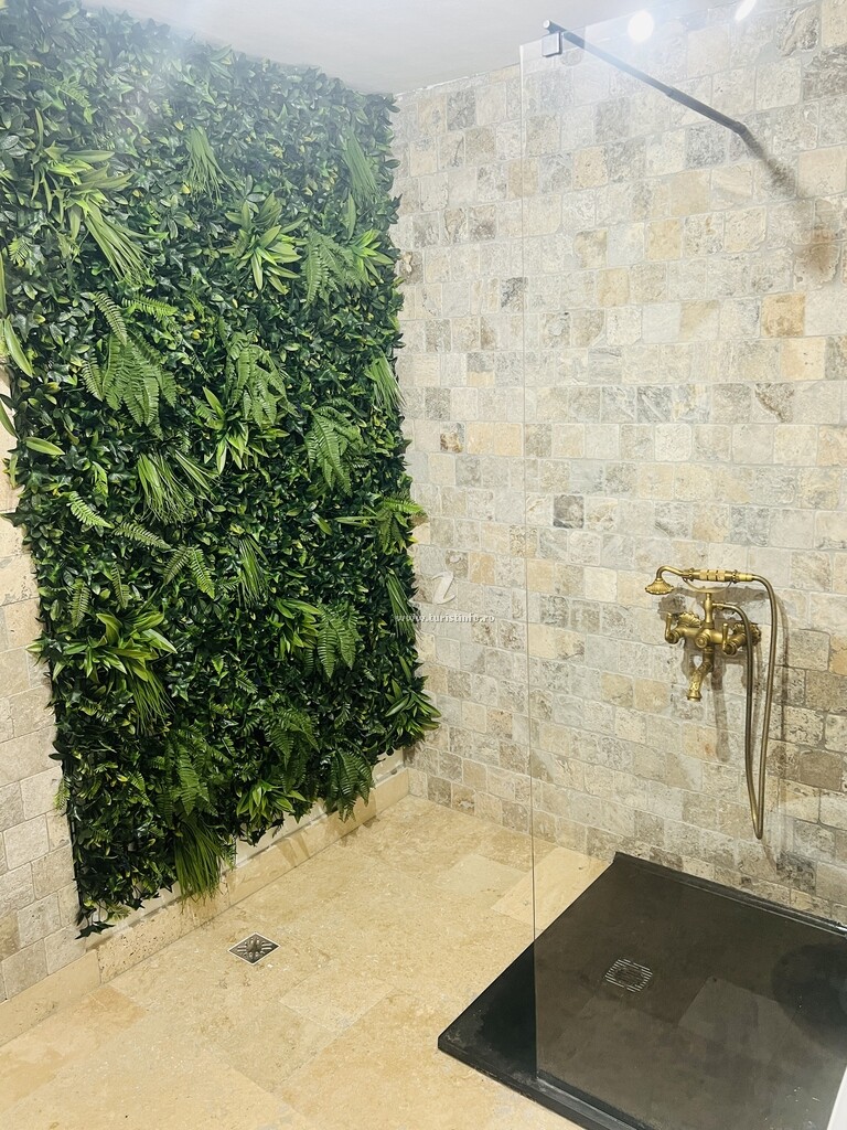Conacul Perla Bratiei