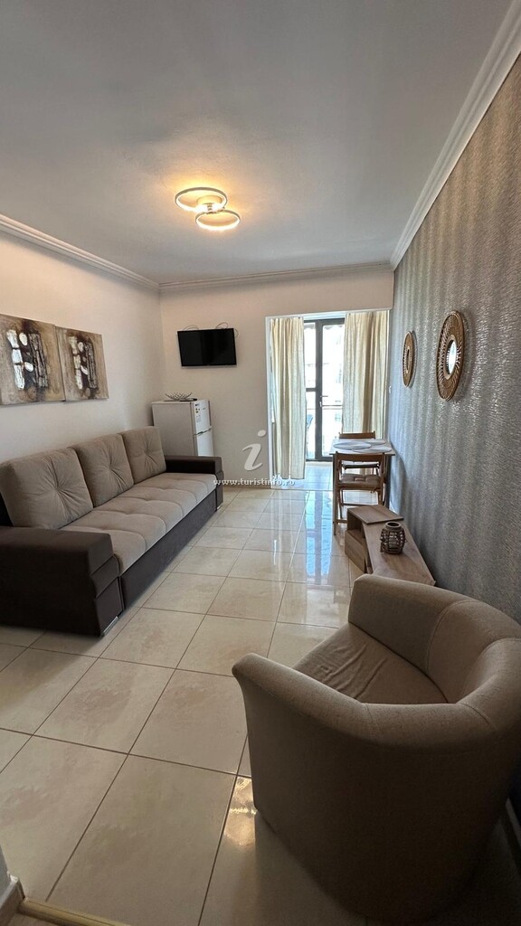 Apartament Karla
