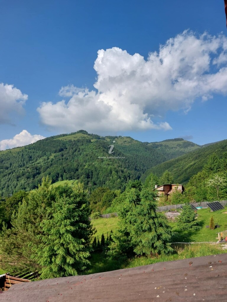 Cabana Capra Neagră