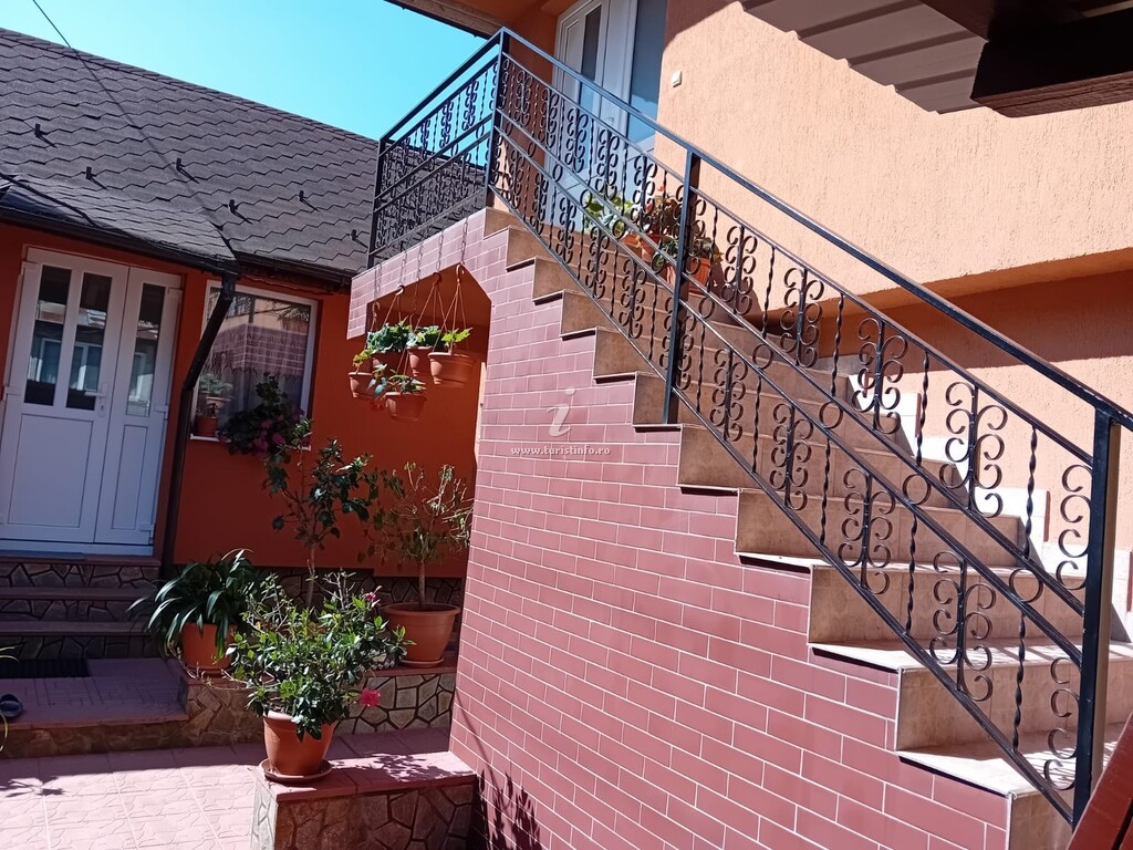 Vila Adam