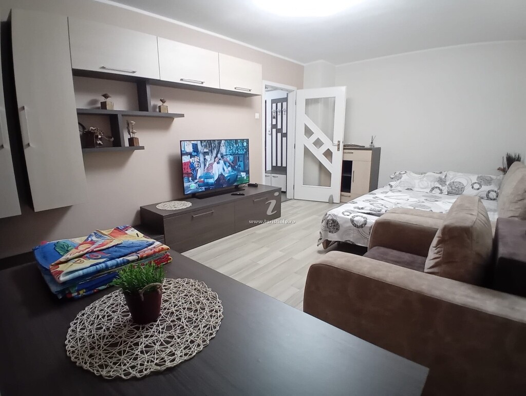 Apartament Florina Faleza Nord