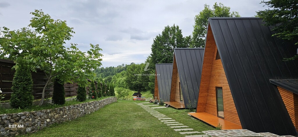 A-frame Mia Cabins