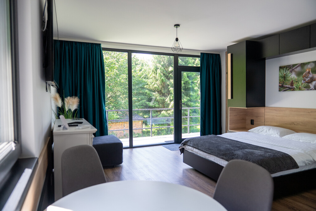 Bungalow Urban Forest House