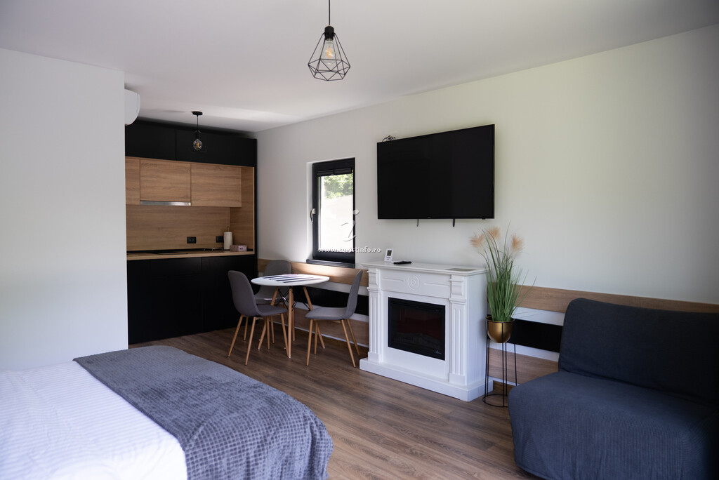 Bungalow Urban Forest House