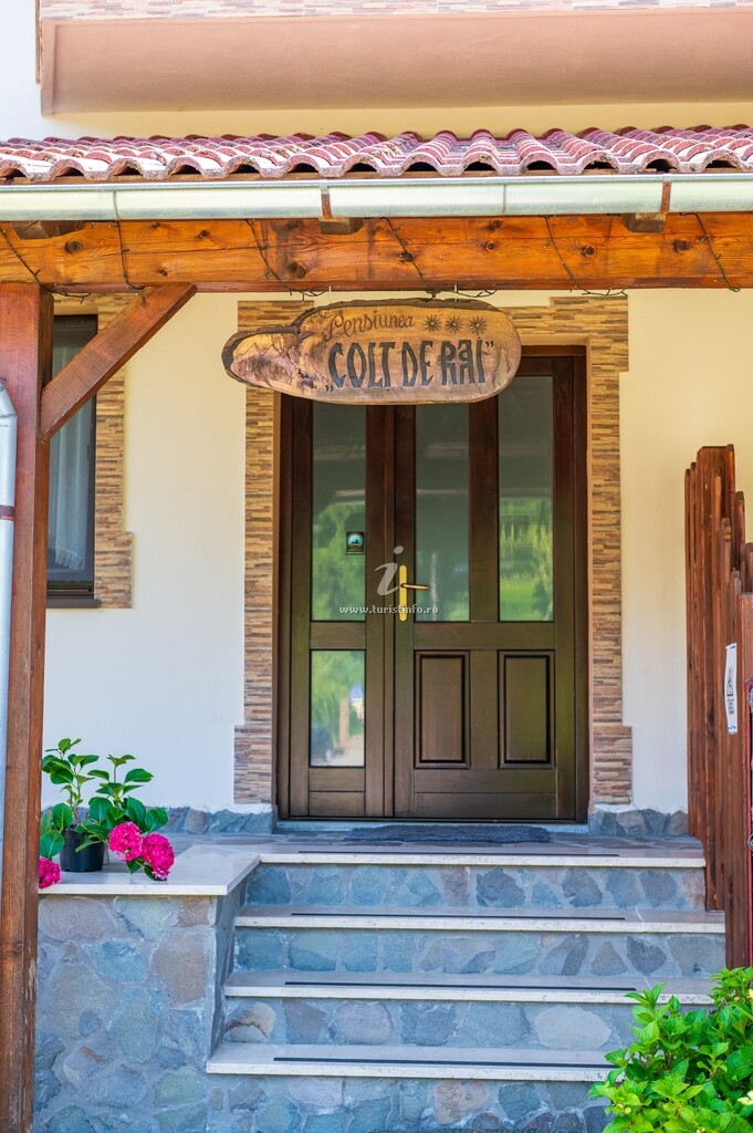 Pensiunea Agroturistică Colț de Rai