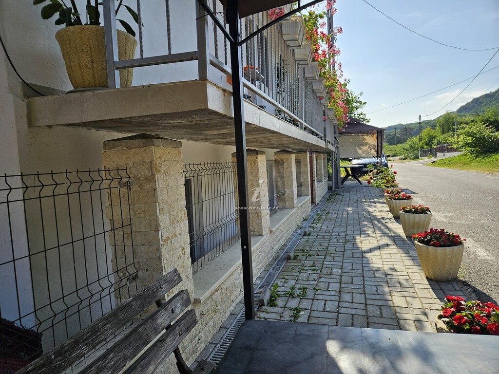 Vila Adrian