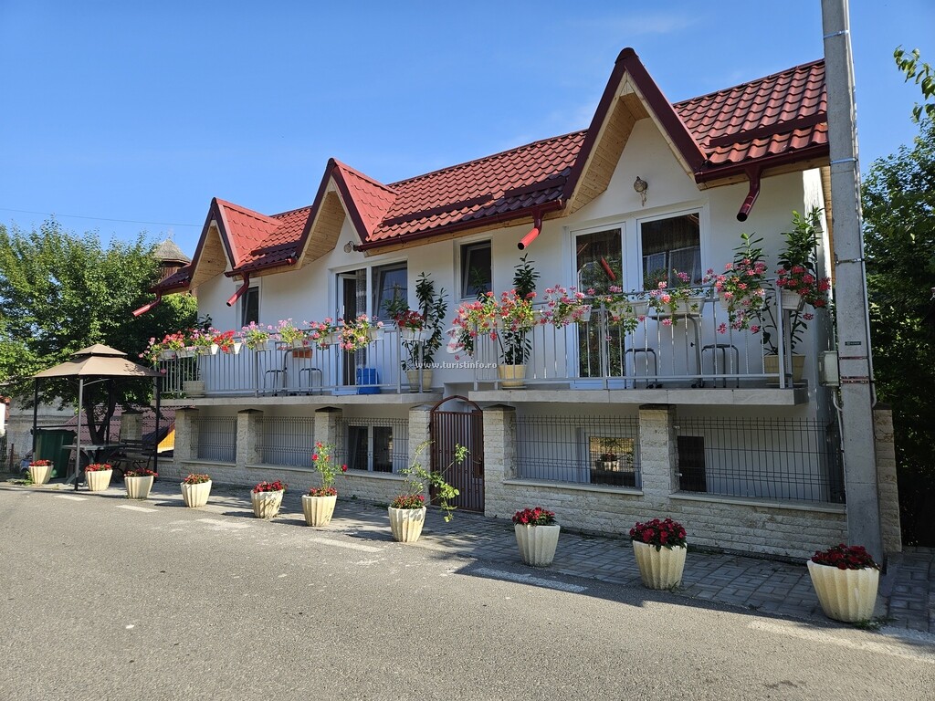Vila Adrian