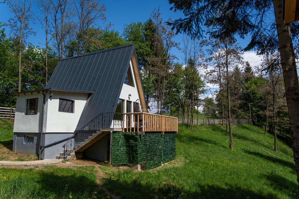 Cabana Împărăția Mlăcilor