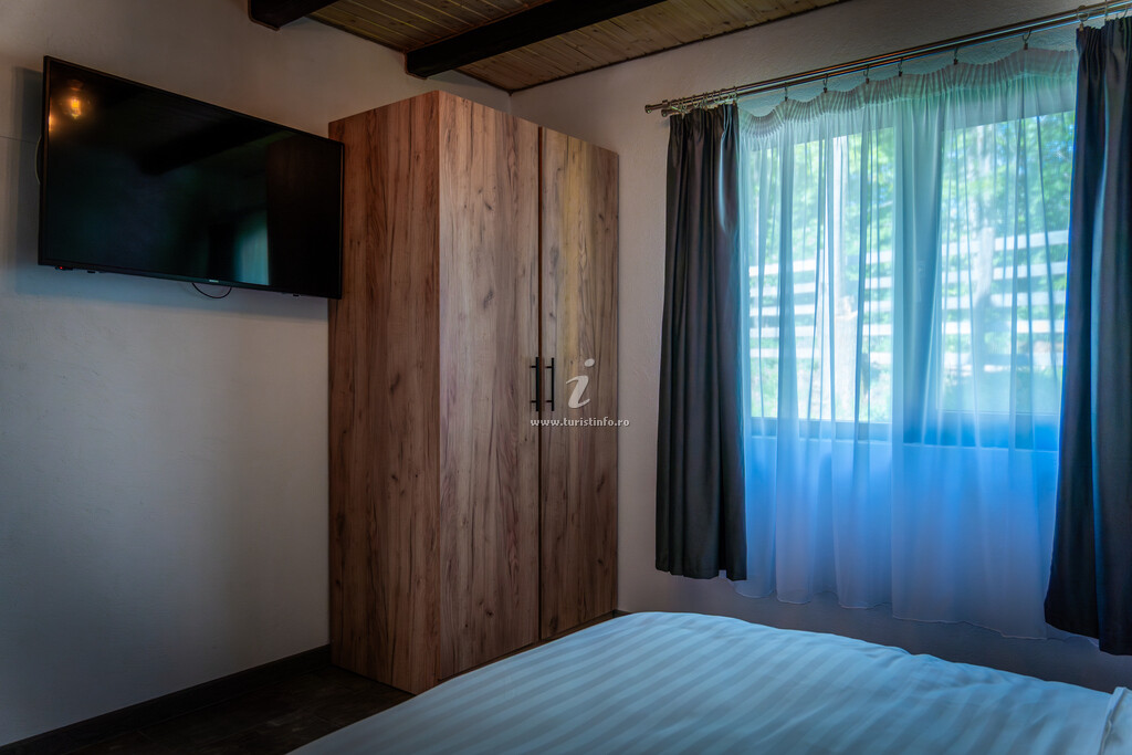 Cabana Împărăția Mlăcilor
