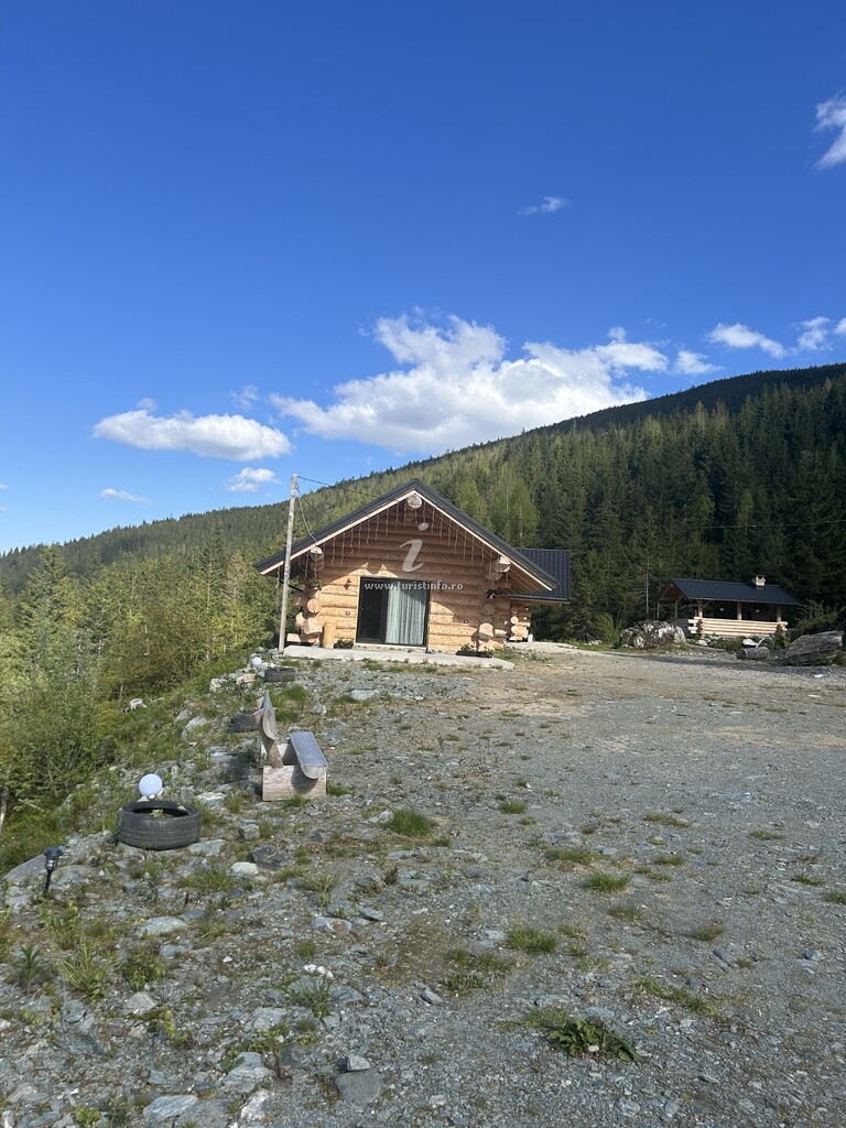 Cabana  De Vis Pietrosu