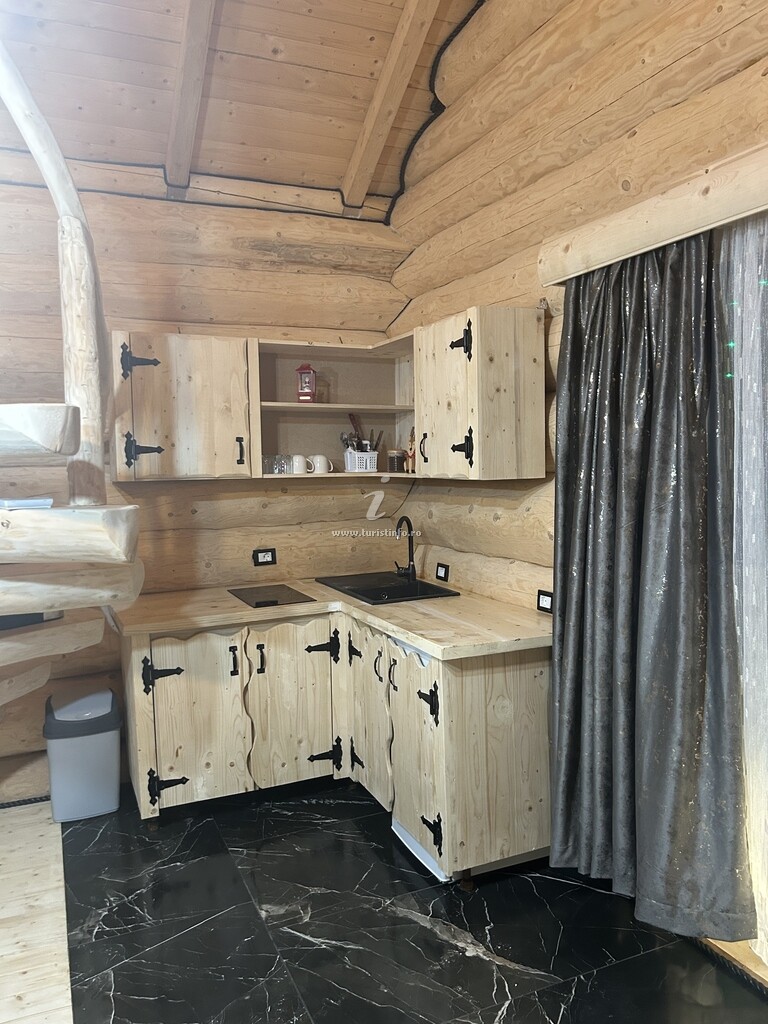 Cabana  De Vis Pietrosu