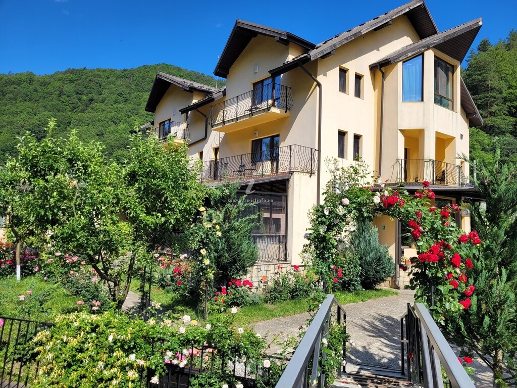 Pensiunea Eden Maison