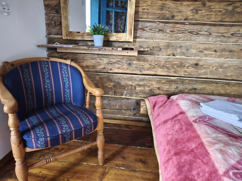 Pensiunea Agroturistică Căsuța de la Munte
