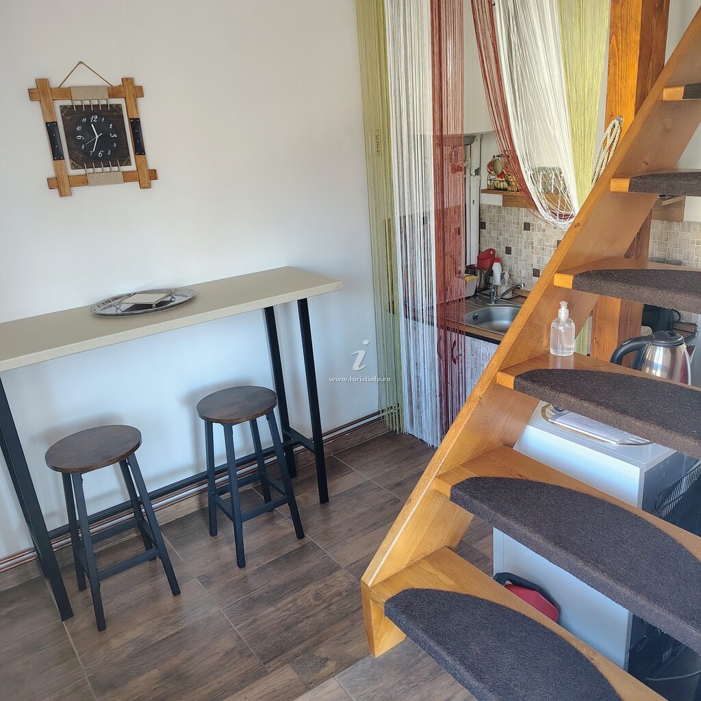 Studio Small House