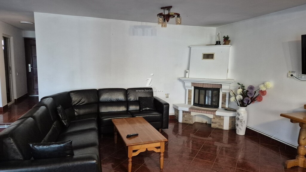Casa Dobrin