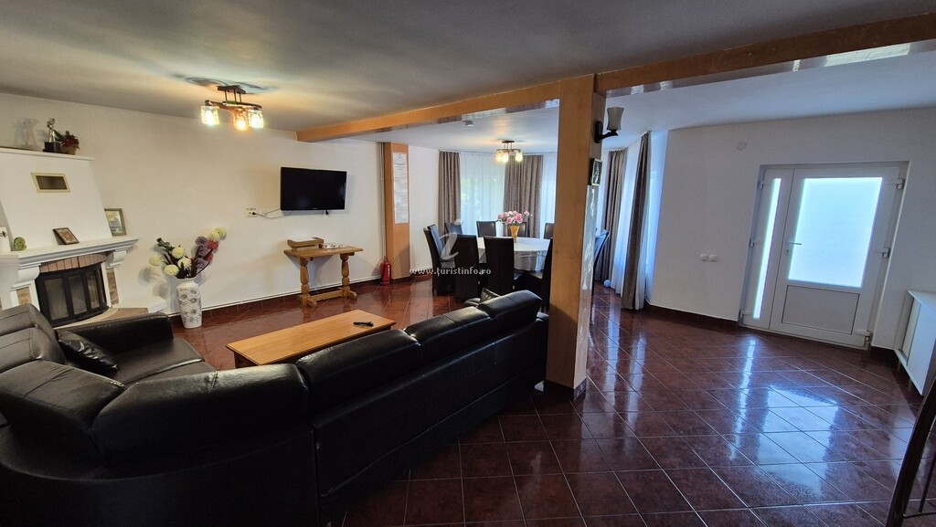 Casa Dobrin