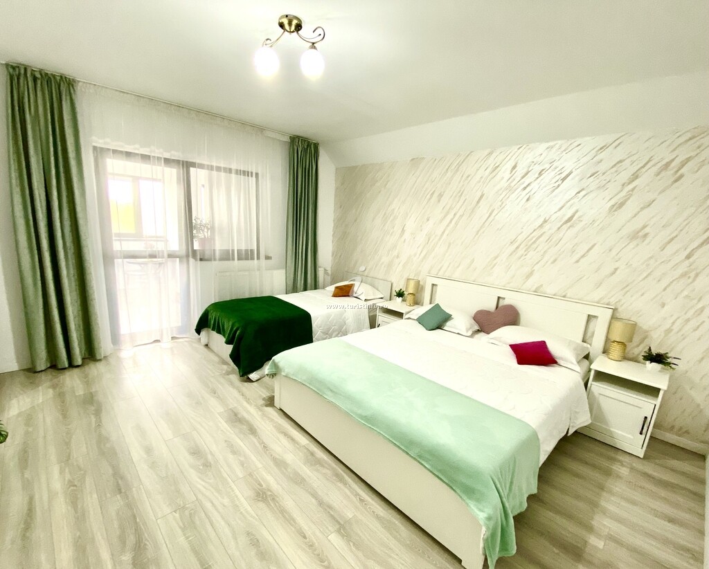 Apartament Suveranii