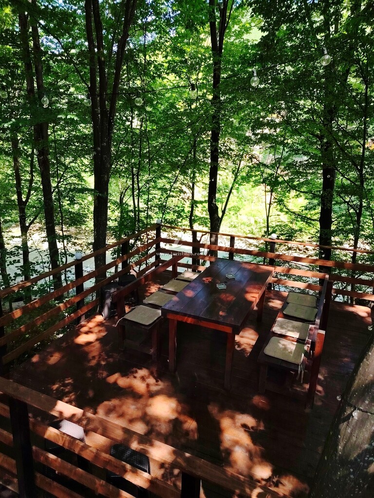 Casa Alex și Andrei