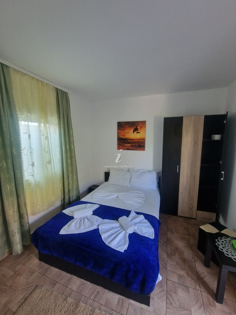 Camere de închiriat Casa Constantin
