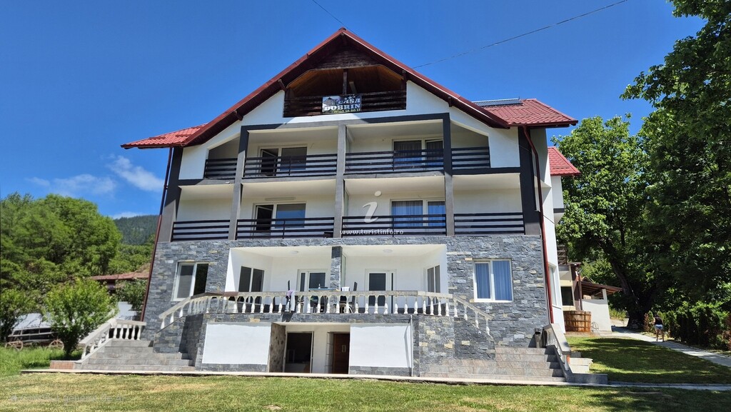 Casa Dobrin