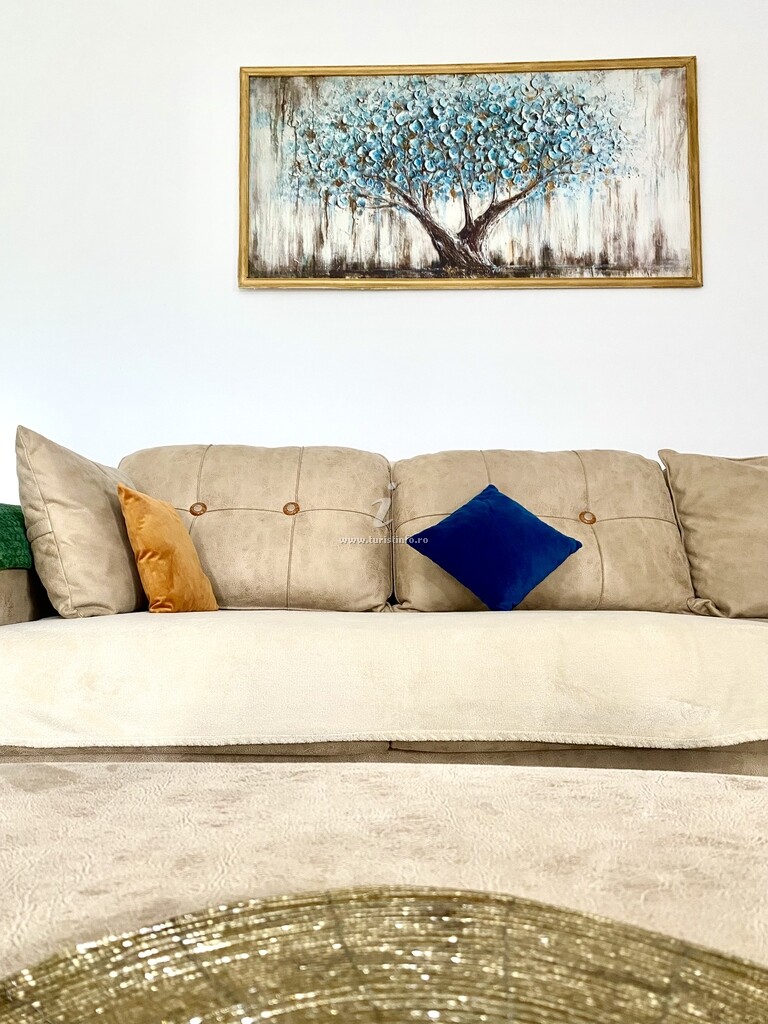 Apartament Suveranii