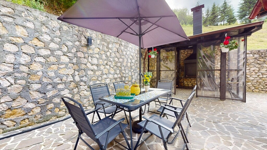Eden Chalet