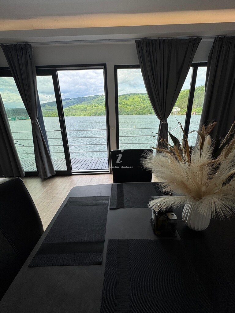Casa de vacanță Sia Lake View Bicaz