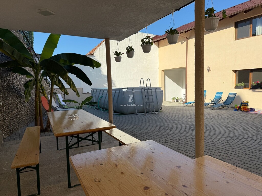 Casa Adelin