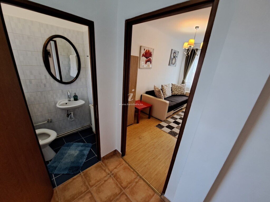 Casa Dușa - Apartament Romina