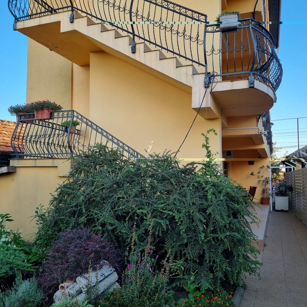 Casa Carina