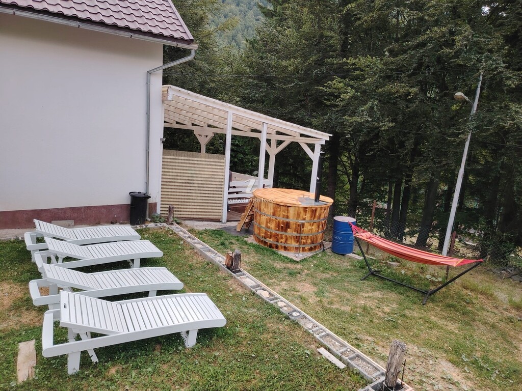 Cabana Muntenilor