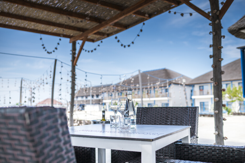 Hotel Gura Portiței Resort