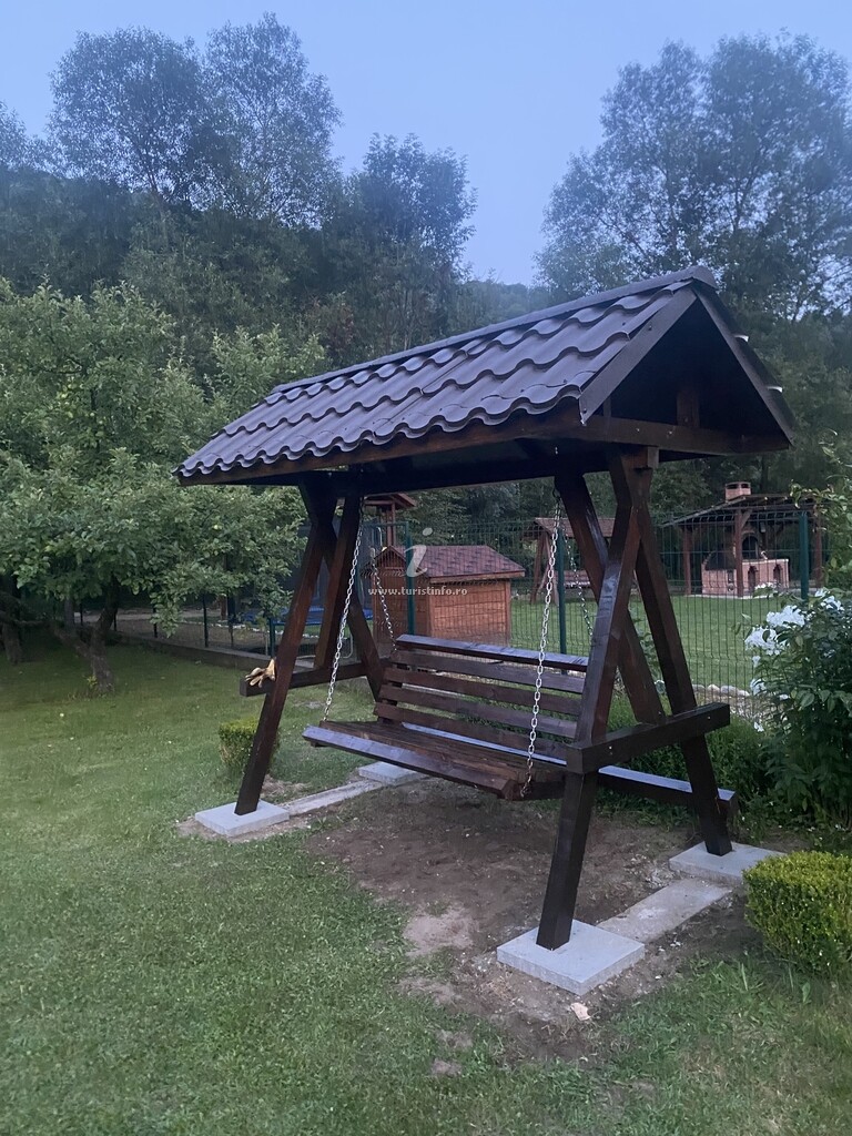 Pensiunea Valea Haiducilor