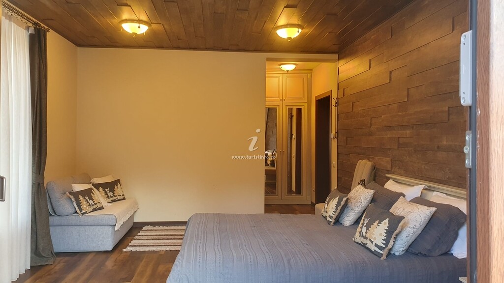 Casa de vacanță Poiana Golf Chalet