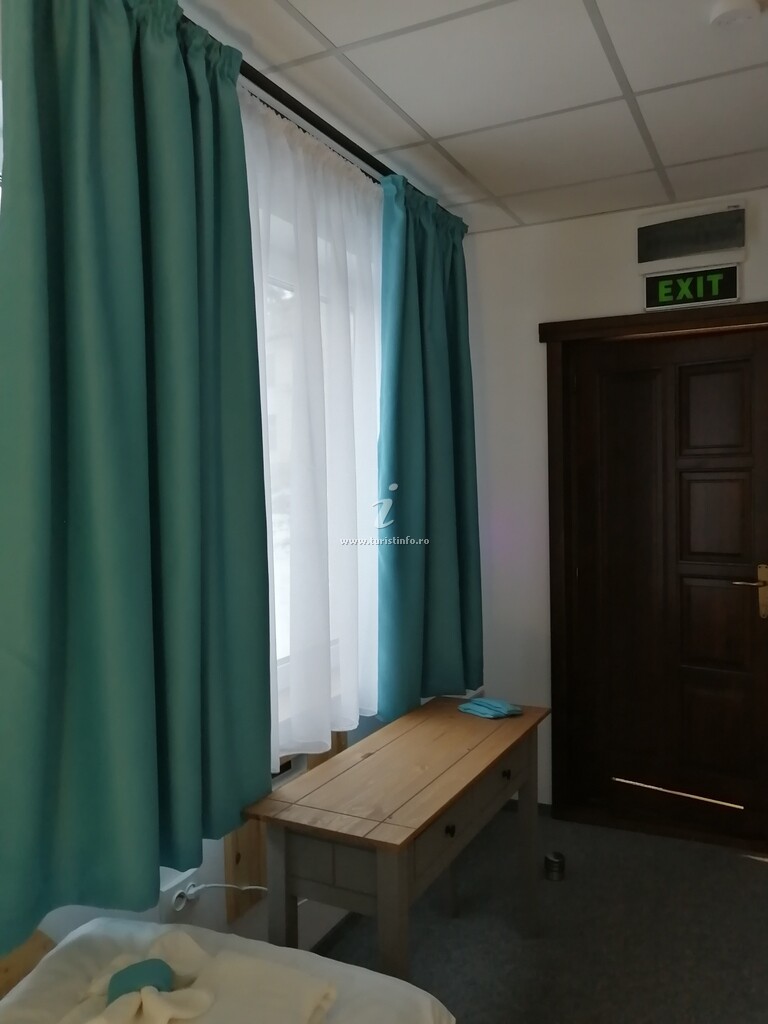 Camere de închiriat Rex