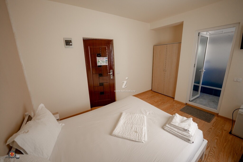 Camere de închiriat Agat
