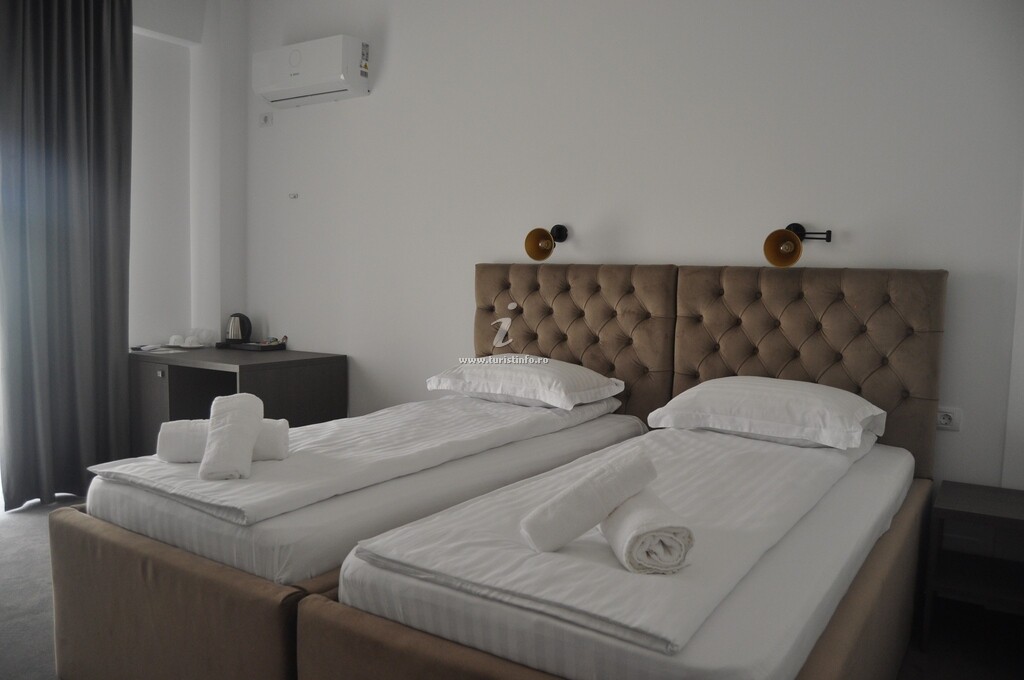 Hotel Maya