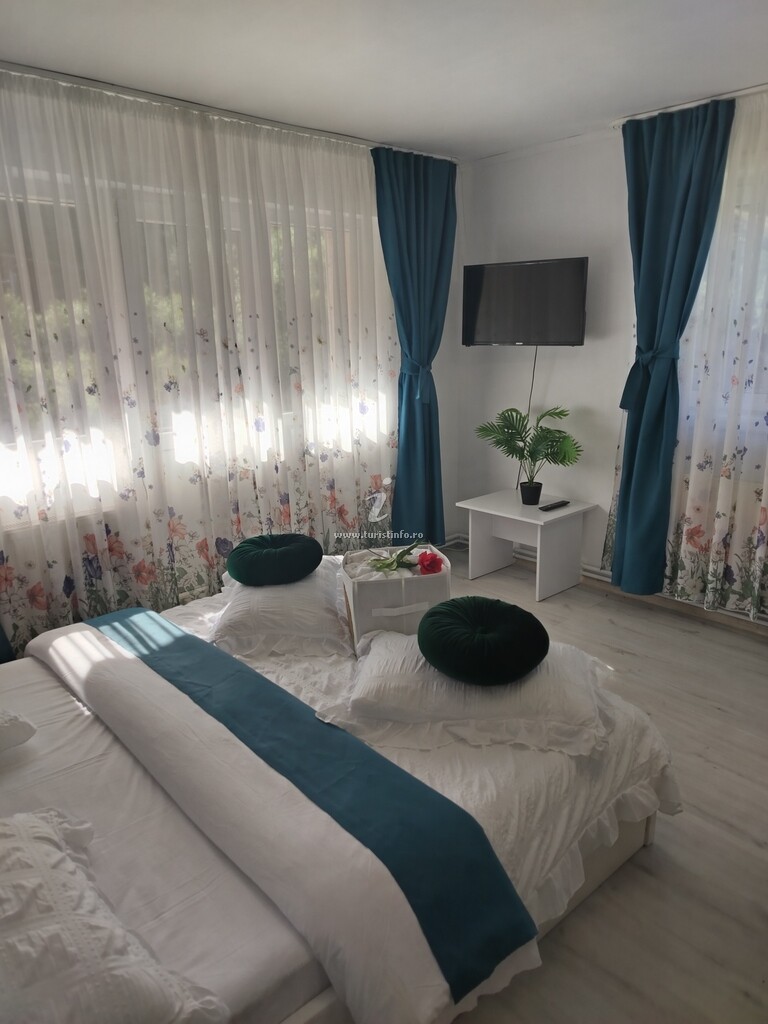 Casa din Munți