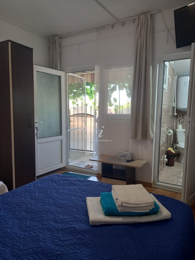 Camere de închiriat Casa Cu Nuci