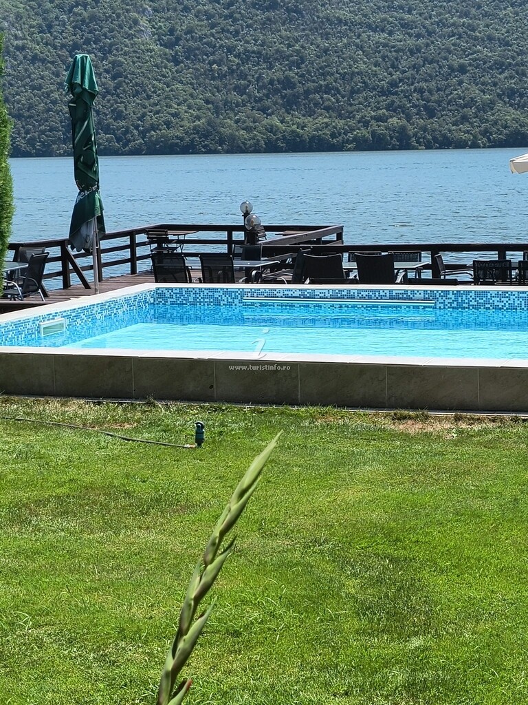 Pensiunea La Ponton