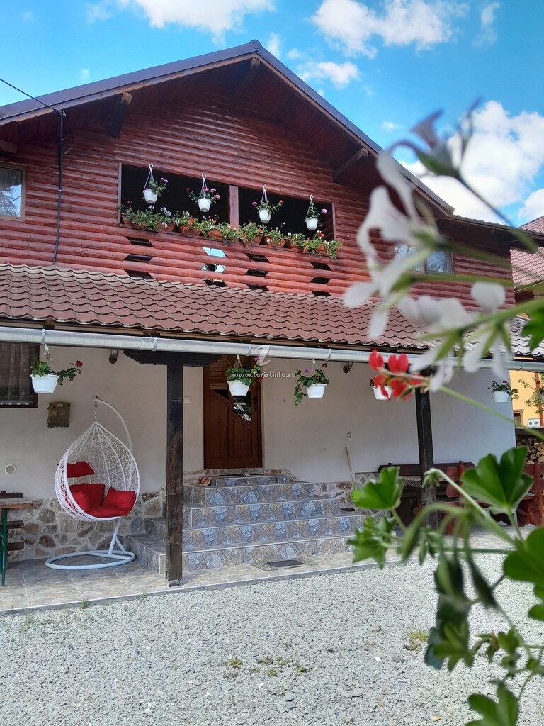 Cabana Bunicilor