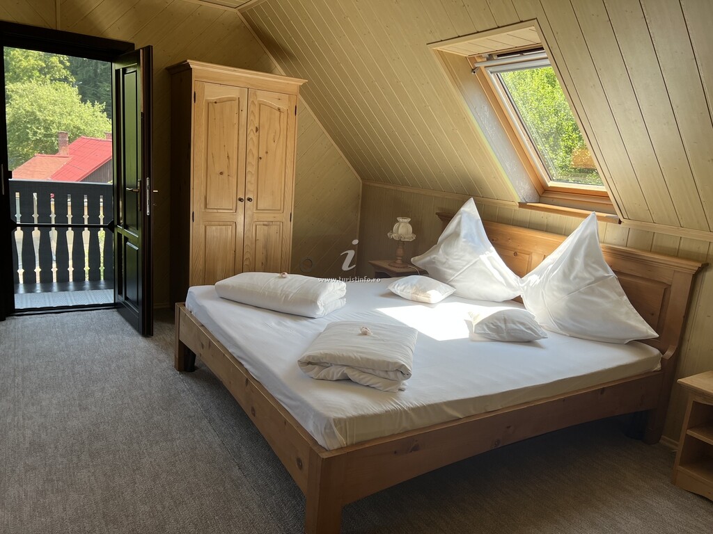 Camere de închiriat Casa Dan