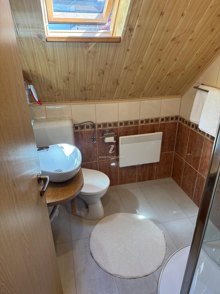 Camere de închiriat Casa Dan