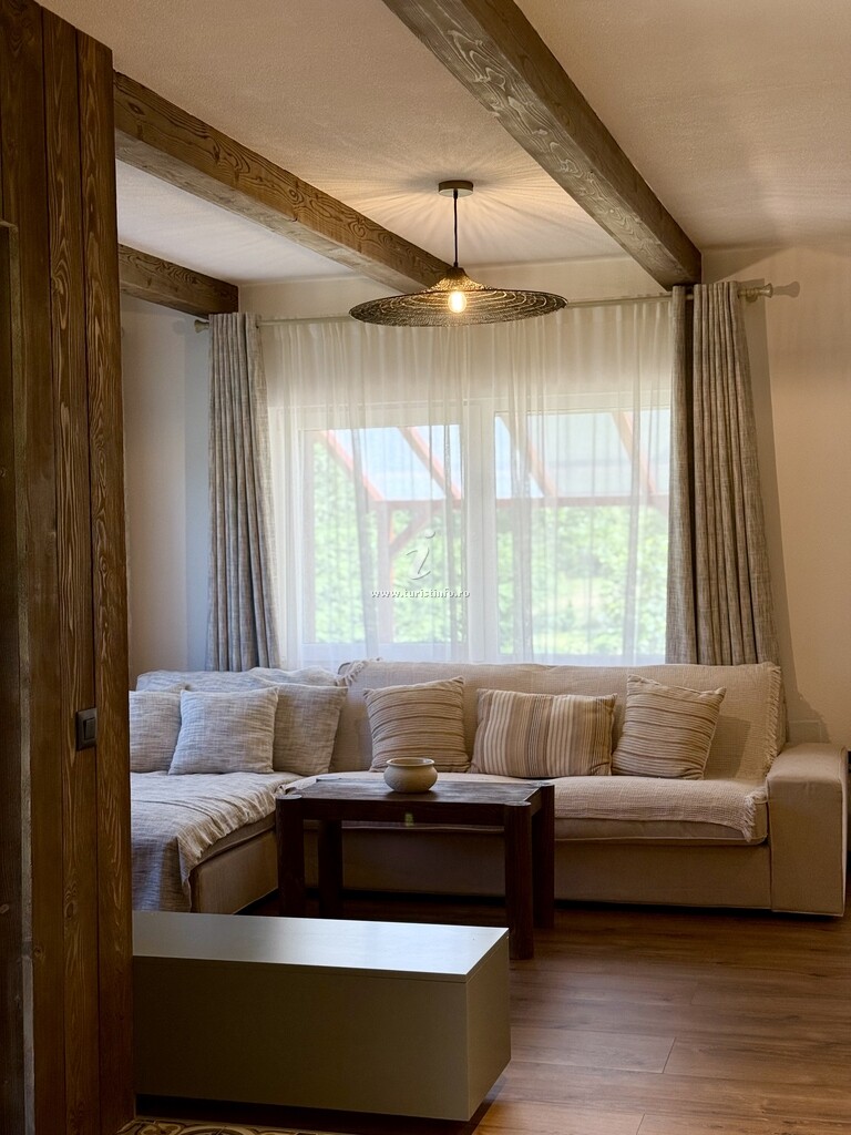 Cabana Braduțul de la munte