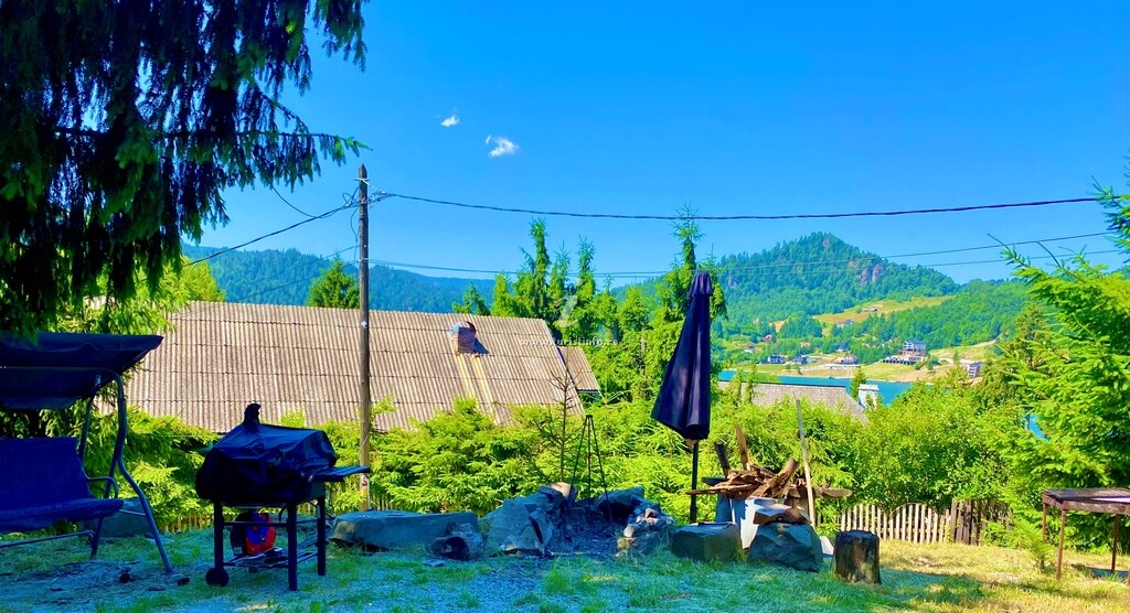 Camere de închiriat Casa Dintre Brazi