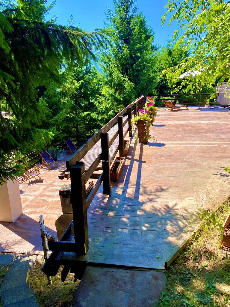 Camere de închiriat Casa Dintre Brazi