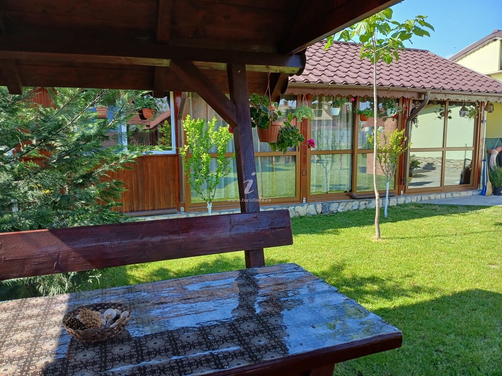 Casa de vacanță la Nea Nicu