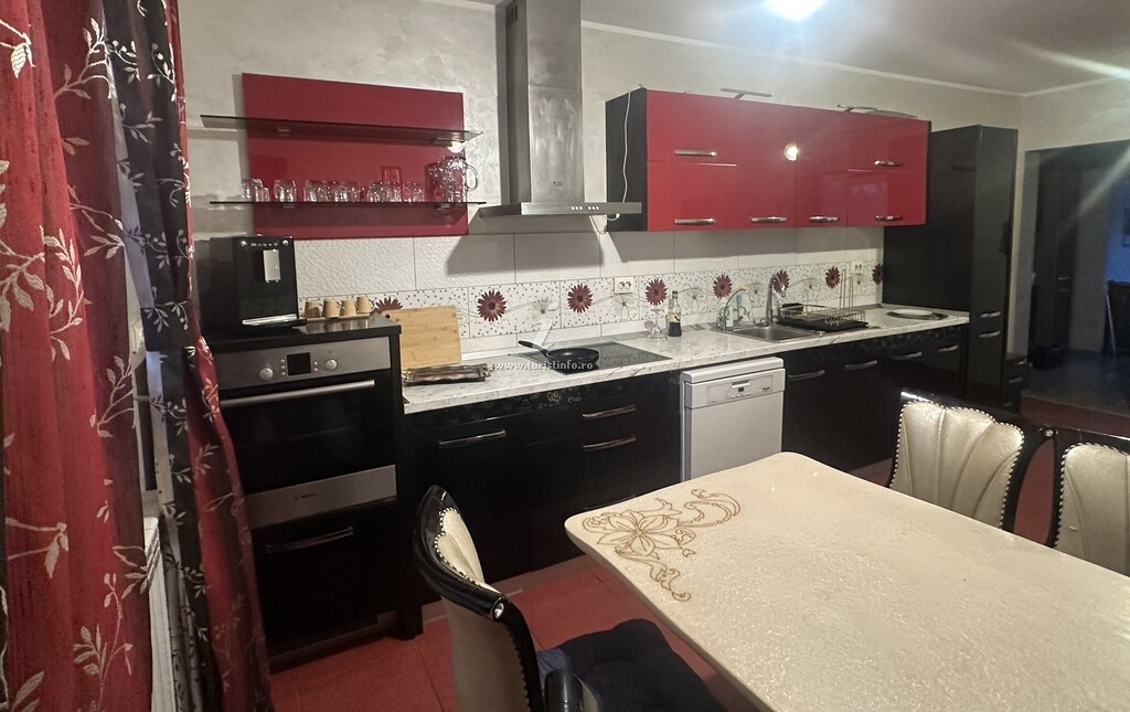Casa de vacanță Adi
