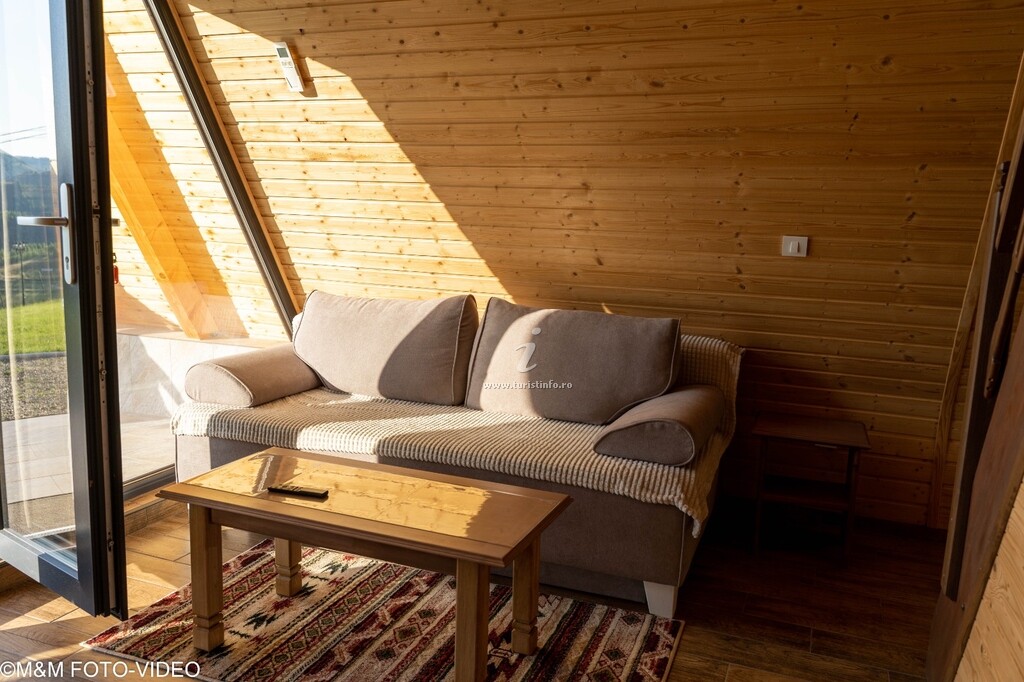 A-frame Green Hill Popas